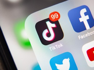 Siswi SMA di Bengkulu yang Hina Palestina Lewat TikTok Minta Maaf