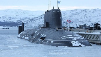 7. Yasen Class: Yasen Class adalah beberapa seri kapal seram baru milik Rusia, dengan biaya pembuatan diestimasi USD 1,6 miliar. Ia diproyeksikan menggantikan kapal selam era Uni Soviet. Foto: Wikipedia
