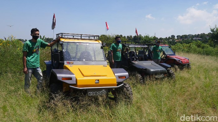 Melihat kendaraan fin komodo buatan asli warga Cimahi