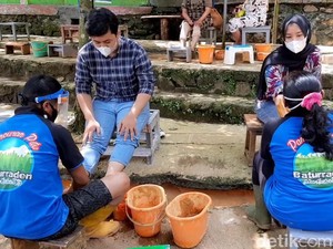 Serunya Nikmati Pijat Belerang dari Mata Air Panas Pancuran Tujuh Baturraden
