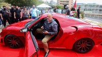 Jihad Mohammad adalah sosok di balik kemunculan mobil listril Quds Rise ini. Jihad Mohammad adalah warga Libanon kelahiran Palestina yang berstatus pengusaha. (AFP/ANWAR AMRO)