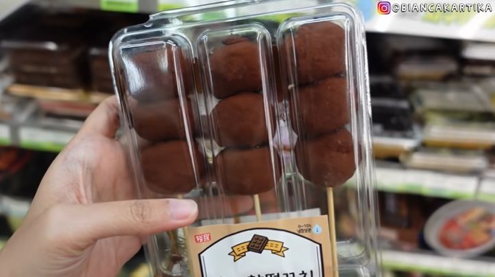 orang indonesia puasa di Korea, buka puasa di minimarket. makan apa saja?