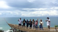Spot foto miniatur perahu di Bukit Pala