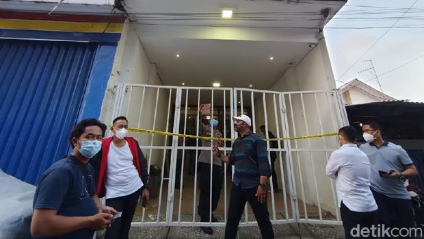 Penggeledahan di Petamburan III terkait Munarman
