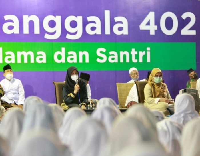 Suasana Syahdu Tahlil Bersama di Banyuwangi untuk Awak KRI-Nanggala 402
