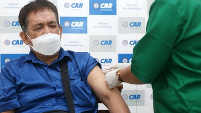 Vaksinasi untuk Lansia di Jakarta