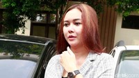 Kini Majelis Hakim sudah resmi memutuskan Aura Kasih dan Eryck Amaral bercerai. (Foto: Noel/detikcom) 