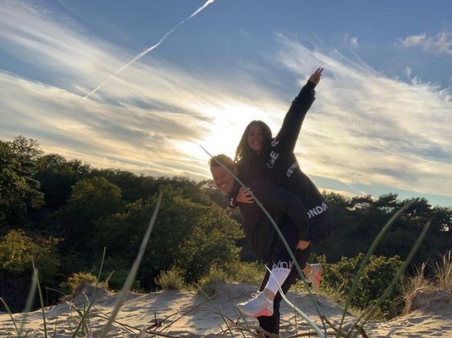 Kabarnya, Gracia yang bercerai dari David pada 2018 telah menjalin hubungan dengan Jef sejak 2019. Baru setahun terakhir ini, keduanya mengumbar kemesraan. (Foto: Instagram/@graciaz14)