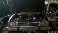 Tune up atau servis ringan biasa dilakukan supaya mobil tetap dalam kondisi prima. Memang kalau tidak digratiskan, berapa sih biaya tune up di bengkel Car Automodified X KMS Motor ini? Kalau tune up kisaran Rp 150 ribu - Rp 350 ribu, tergantung dengan tipe mobilnya, ungkap Sriyono. Foto: Ridwan Arifin