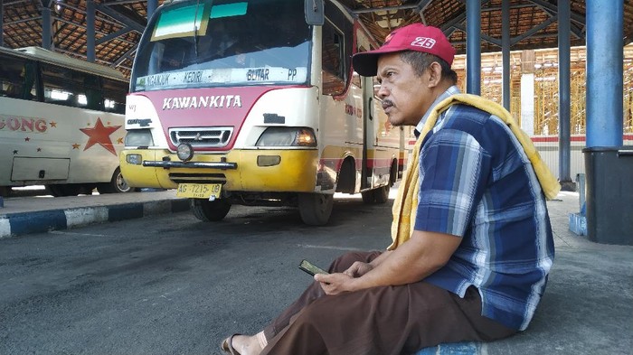 Imam, sopir bus kawan kita blitar raya