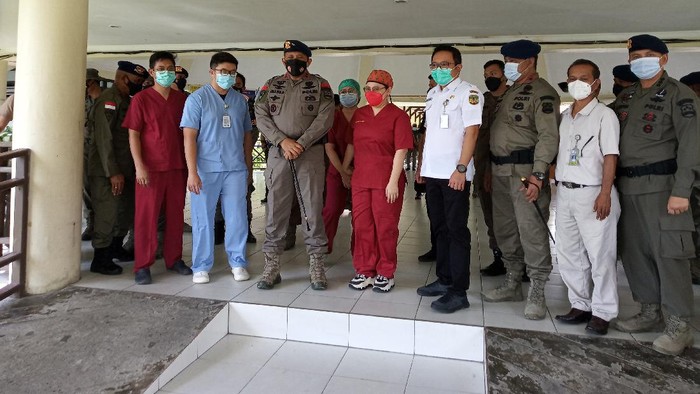 Jenazah I Komang Wira Natha diberangkatkan menuju Sumsel