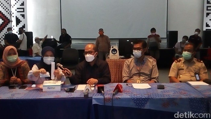 Jumpa pers di Kantor Angkasa Pura II terkait kasus tes antigen pakai alat bekas (Datuk Haris/detikcom)
