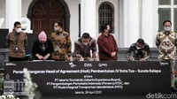 Kolaborasi BUMN dan BUMD di atas ditandai dengan penandatanganan dokumen Perjanjian Pokok atau Head of Agreement (HoA) yang dilakukan oleh Direktur Utama JXB Novita Dewi, Direktur Utama ITDC Abdulbar M. Mansoer dan Direktur Utama PT MITJ Tuhiyat.