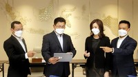 Jika dibandingkan dengan periode yang sama tahun 2020, laba bersih Bank Mandiri yang sebesar Rp 5,9 triliun ini mengalami penurunan sekitar 39,71%. Pasalnya, pada kuartal I-2020, Bank Mandiri berhasil membukukan laba bersih sebesar Rp 7,9 triliun.