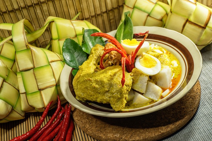 Lebaran di Rumah Saja, Ditemani Hidangan Spesial Hari Raya