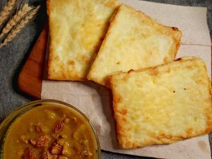 Resep Pembaca : Martabak Telur Teflon Kuah Kari ala Palembang yang Gurih Nampol
