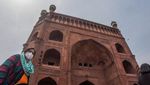 Masjid-masjid di India Jadi Tempat Perawatan Pasien COVID-19