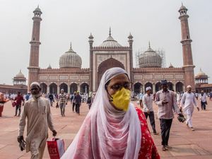 Protes Larangan Hijab di Sekolah, Ratusan Warga India Turun ke Jalan