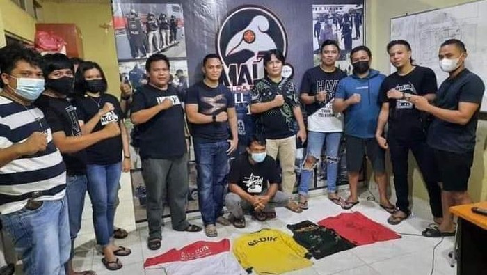 Pria di Manado, Sulawesi Utara, ditangkap usai injak bendera Merah Putih lalu diupload di media sosial (Dok istimewa)