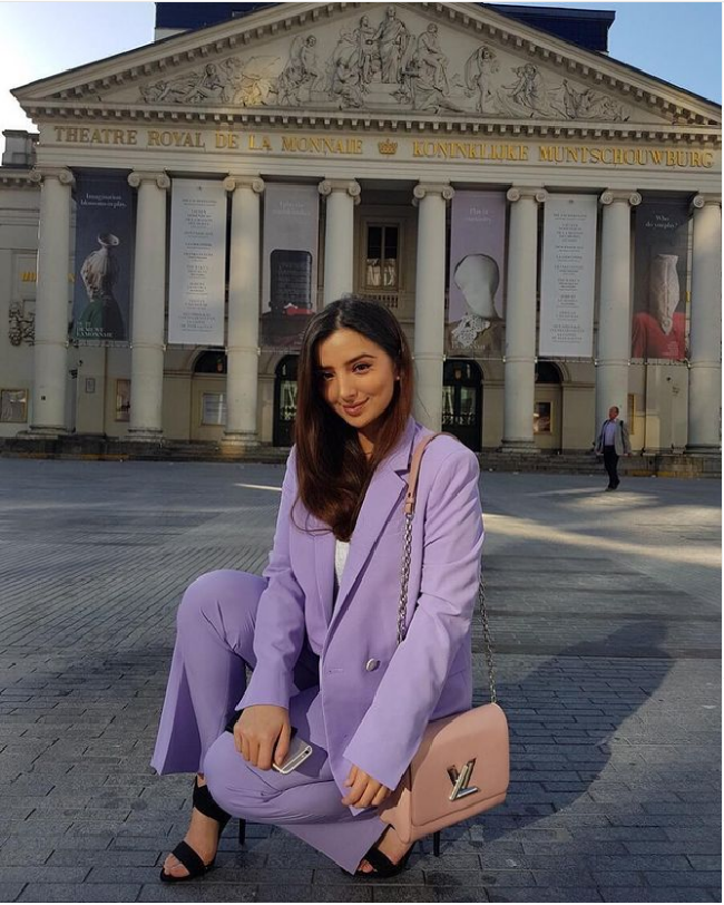 Di akun Instagram, Sarah Samantha cukup populer dan kini memiliki lebih dari 57 ribuan follower. Foto: Instagram @saraminti