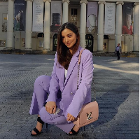 Di akun Instagram, Sarah Samantha cukup populer dan kini memiliki lebih dari 57 ribuan follower. Foto: Instagram @saraminti