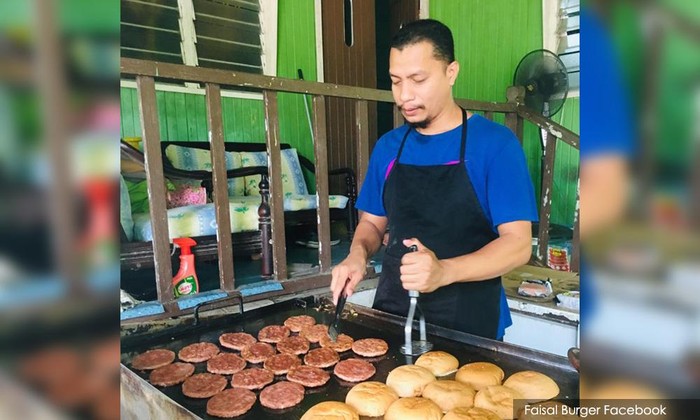 Sedih! Jualan Burger di Depan Rumahnya, Pria Ini Kena Denda Rp 176 Juta