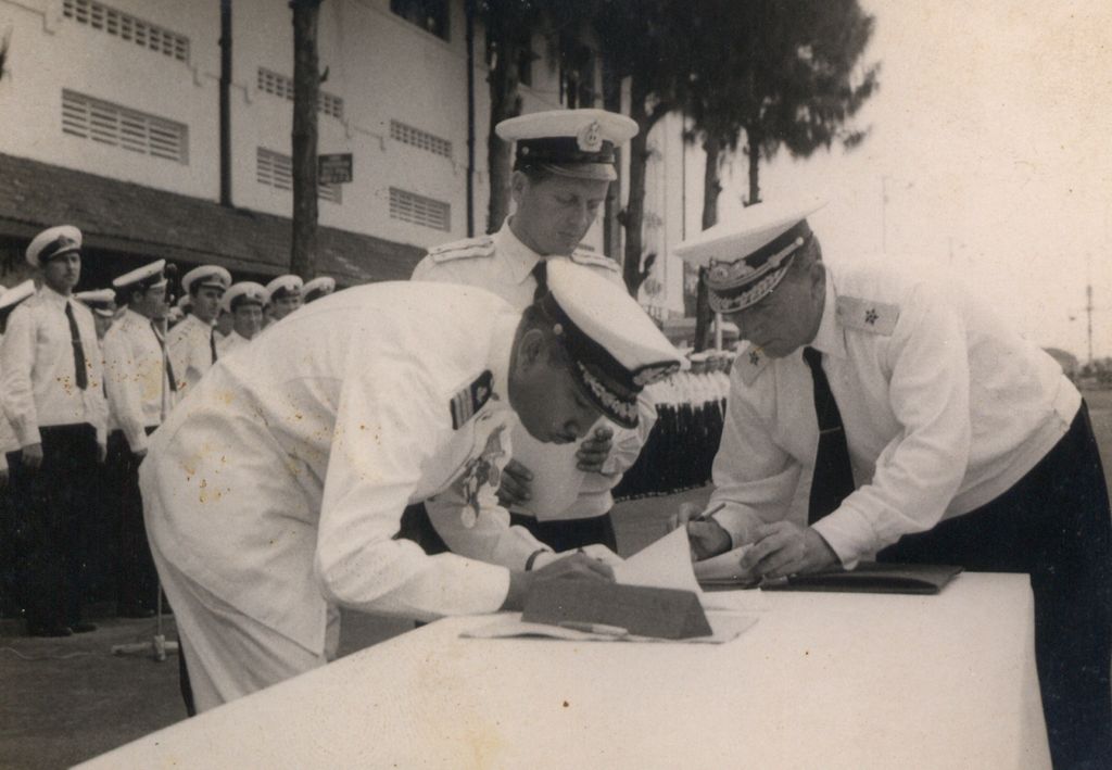 Serah terima kapal selam 1959