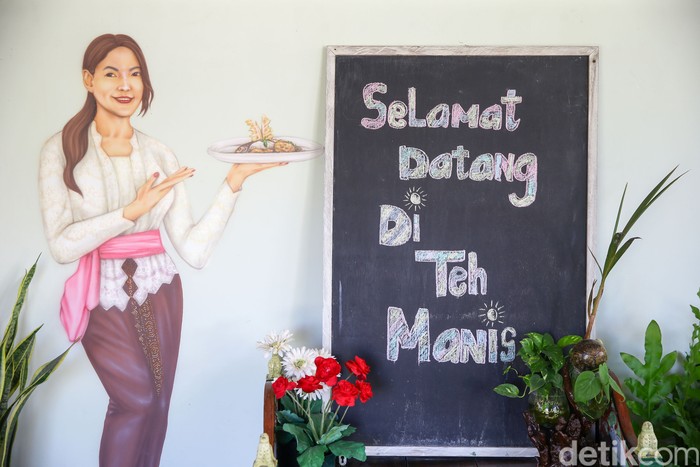 Teh Manis: Makanan Rumahan ala Warteg Racikan Tamara Bleszynski Teh Manis: Makanan Rumahan ala Warteg Racikan Tamara Bleszynski