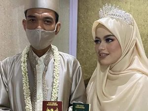 UAS yang Move On dari Masa Lalu dengan Menikahi Gadis Usia 19 Tahun