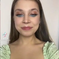 Selain PornHub, model yang juga bintang dewasa itu juga kerap mengunggah konten sensualnya di platform Only Fans. Foto: Instagram