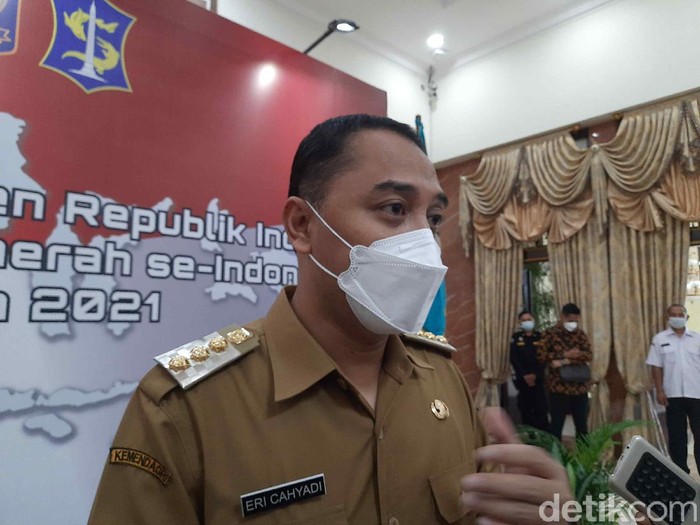 Pemkot Surabaya menyiapkan tempat karantina bagi warga yang pulang dari luar negeri. Terutama bagi mereka yang bukan Pekerja Migran Indonesia (PMI).