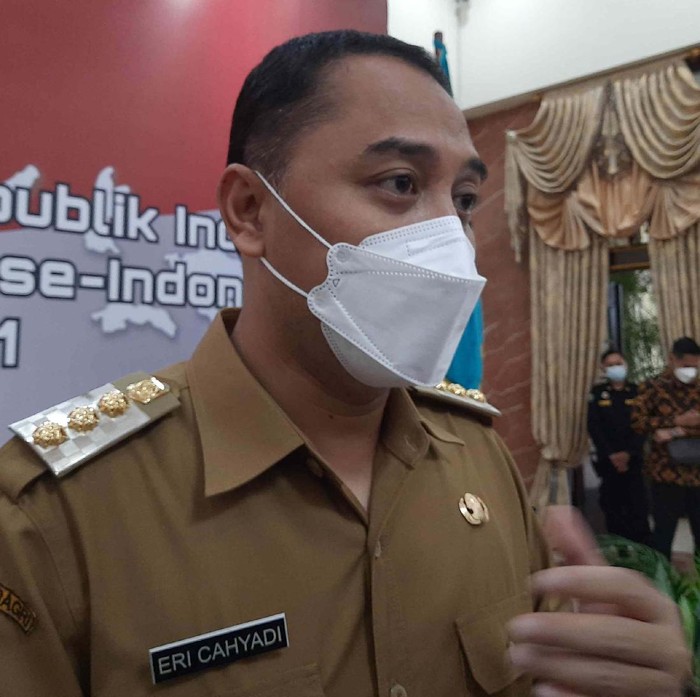 wali kota surabaya eri cahyadi