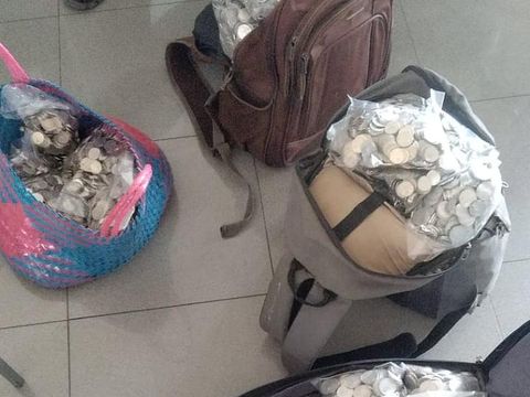 Beli Honda Scoopy pakai uang koin