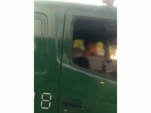Viral Bocah 12 Tahun Sopiri Truk Tronton, Begini Faktanya