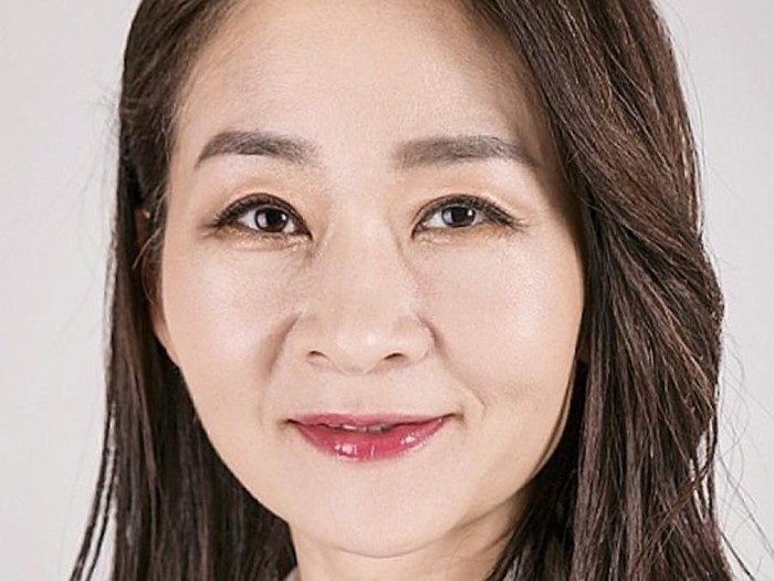 Cheon Jeong Ha Cheon Jeong Ha