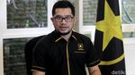Ini Ridho Rahmadi, Mantu Amien Rais yang Jadi Ketum Partai Ummat
