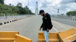 Potret Jembatan Mahkota 2 Samarinda Ditutup Akibat Bergeser