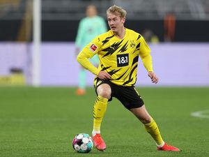 Odegaard Sulit Dipertahankan, Arsenal Bidik Julian Brandt?
