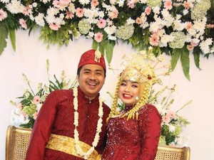 Viral Wanita Ini Sudah Capek-capek Move On, Malah Berakhir Dinikahi Mantan