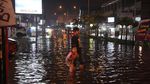 Kota Dumai Dikepung Banjir Rob