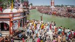 Kumbh Mela, Tradisi Mandi Suci yang Bikin Tsunami Corona di India