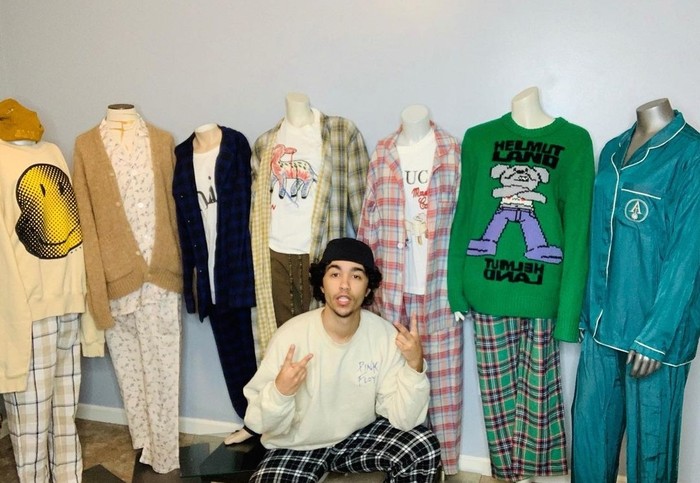 Landon Annoni, pria yang menang lelang baju BTS.