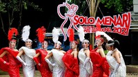 Diketahui, Dinas Kebudayaan pemerintah Kota Surakarta menyelenggarakan kegiatan Hari Tari Sedunia yang di selenggarakan di Rumah Kebudayaan Ndalem  Joyokusuman Solo, Jawa Tengah, Kamis (29/4/2021).