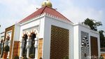 Megahnya Masjid Istana Anak Yatim di Cikeas Udik