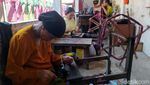 Mengintip Produksi Sarung Goyor, Pakai Alat Tenun Bukan Mesin
