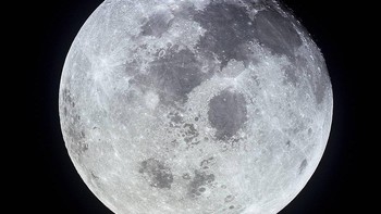 Salah satu foto Bulan yang dijepret dalam misi Apollo 11. Foto: NASA