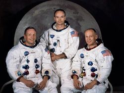 Mengenang Michael Collins, Penjelajah Bulan yang Terlupakan