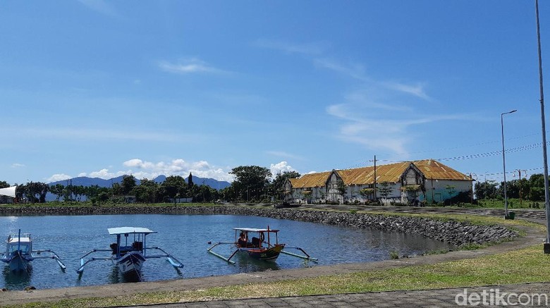Pantai Boom Banyuwangi Pantai Boom Banyuwangi