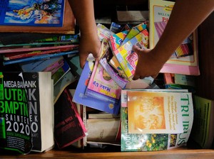 Mengupas Unsur-unsur Cerita Fantasi: Ciri Kebahasaan dan Contohnya