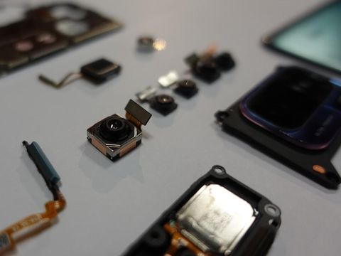 Xiaomi bongkar jeroan Redmi Note 10 Series